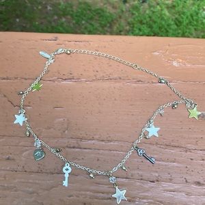 Aeropostale silver star and key necklace